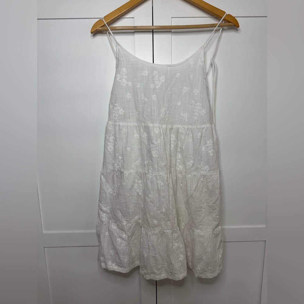 C&C California White Embroidered Sun Dress M